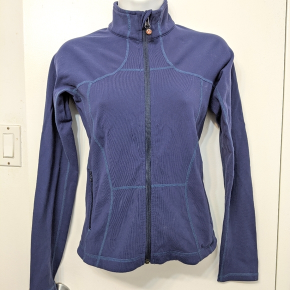 lululemon athletica Sweaters - Lululemon older style jacket size 4